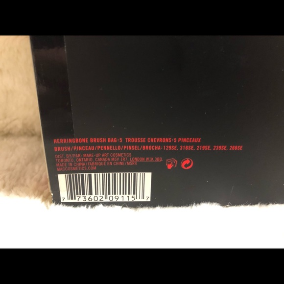 NIB MAC Herringbone Collection: 5 Basic Brush Set - Picture 8 of 8